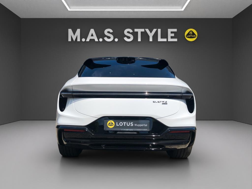 Lotus Eletre