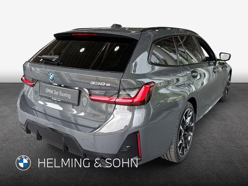 BMW 3 Serie 330 M-Sport Touring 330e