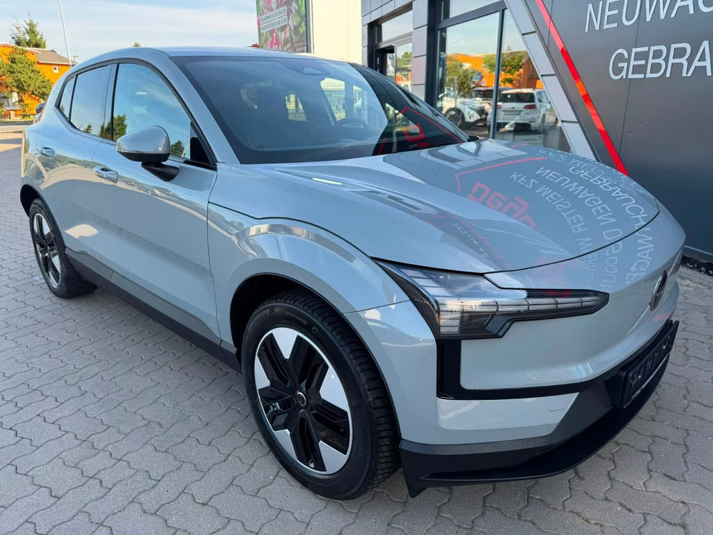 Volvo EX30