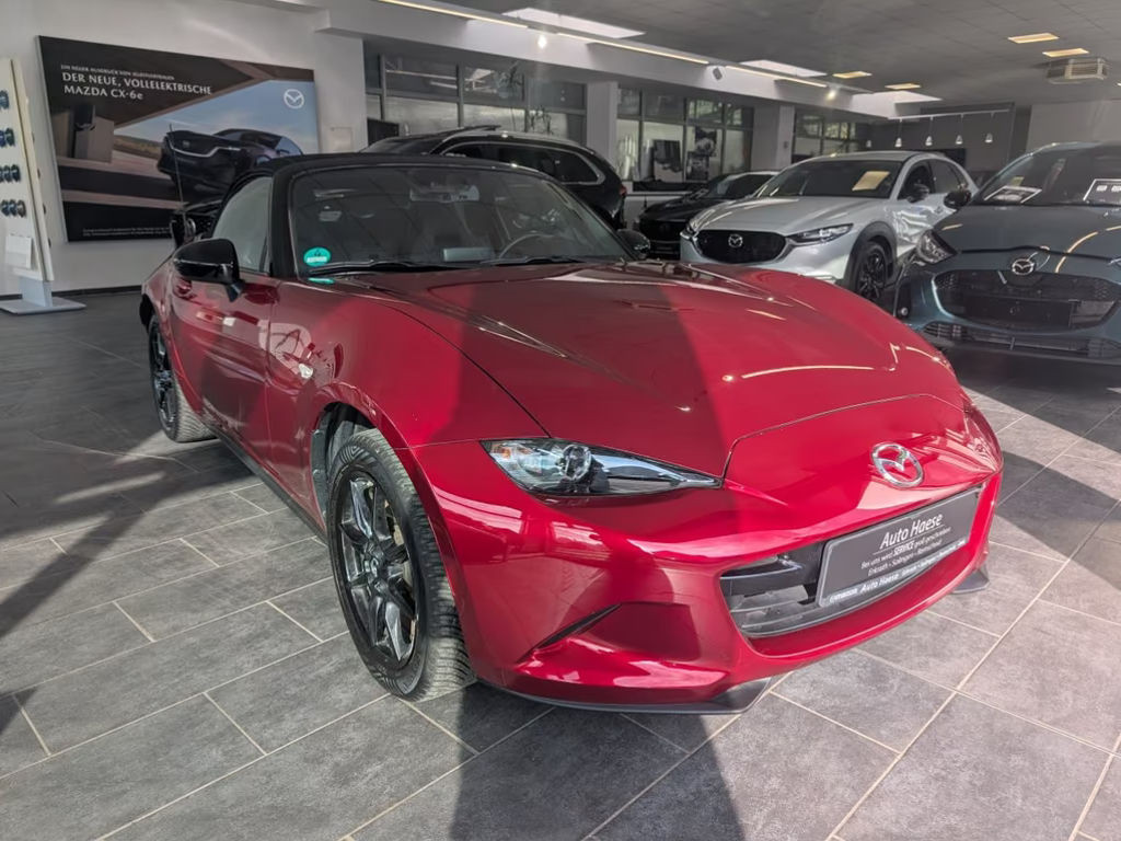 Mazda MX-5 Advantage