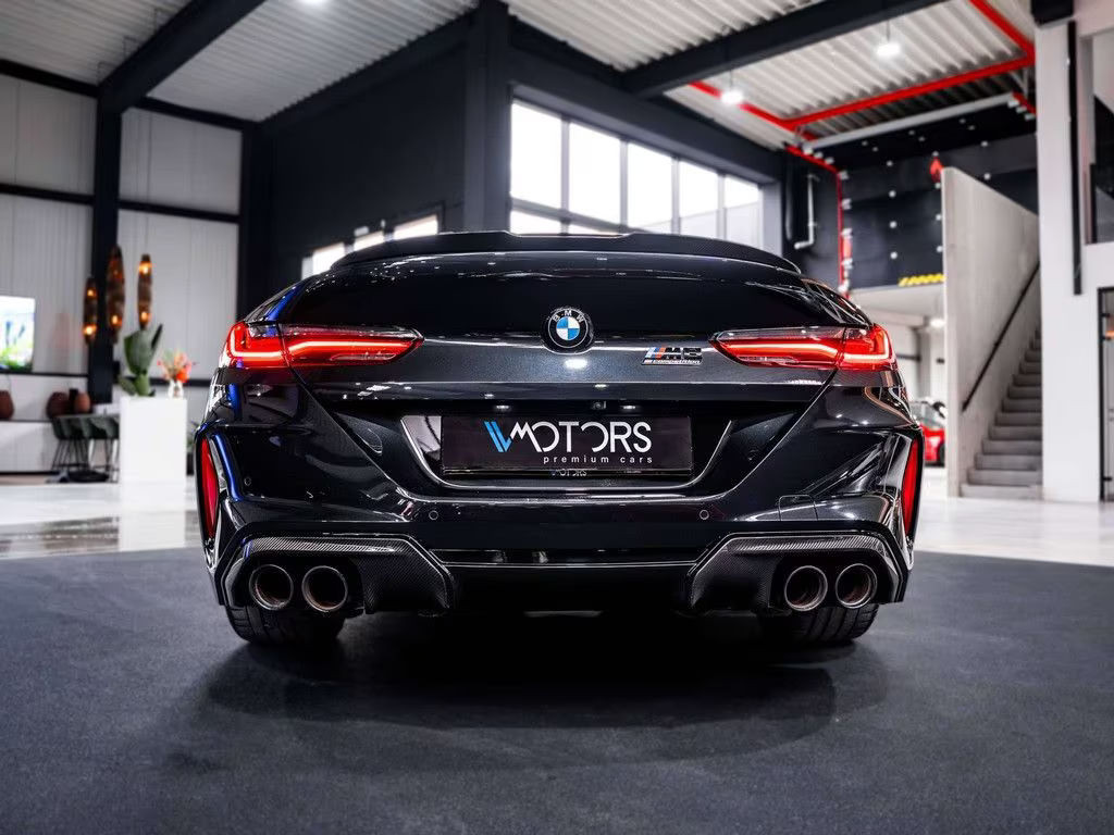 BMW M8