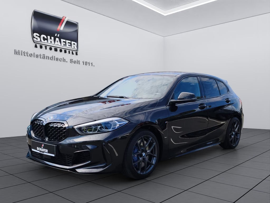 BMW 1 Serie 135 xDrive Sedan 135i