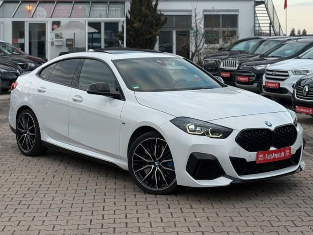 BMW M235 Gran Coupé Sedan