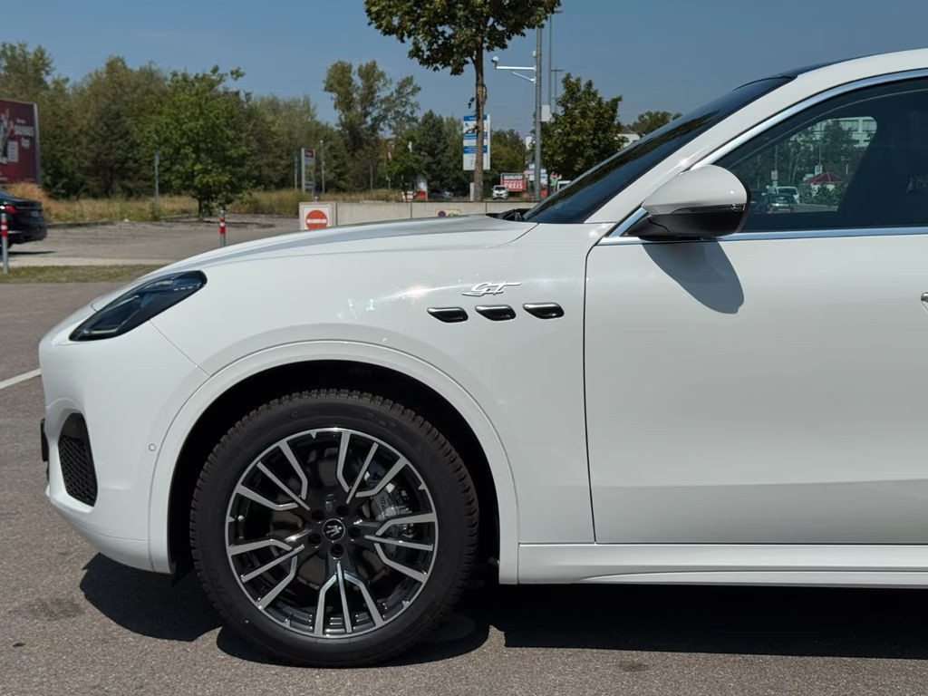 Maserati Grecale