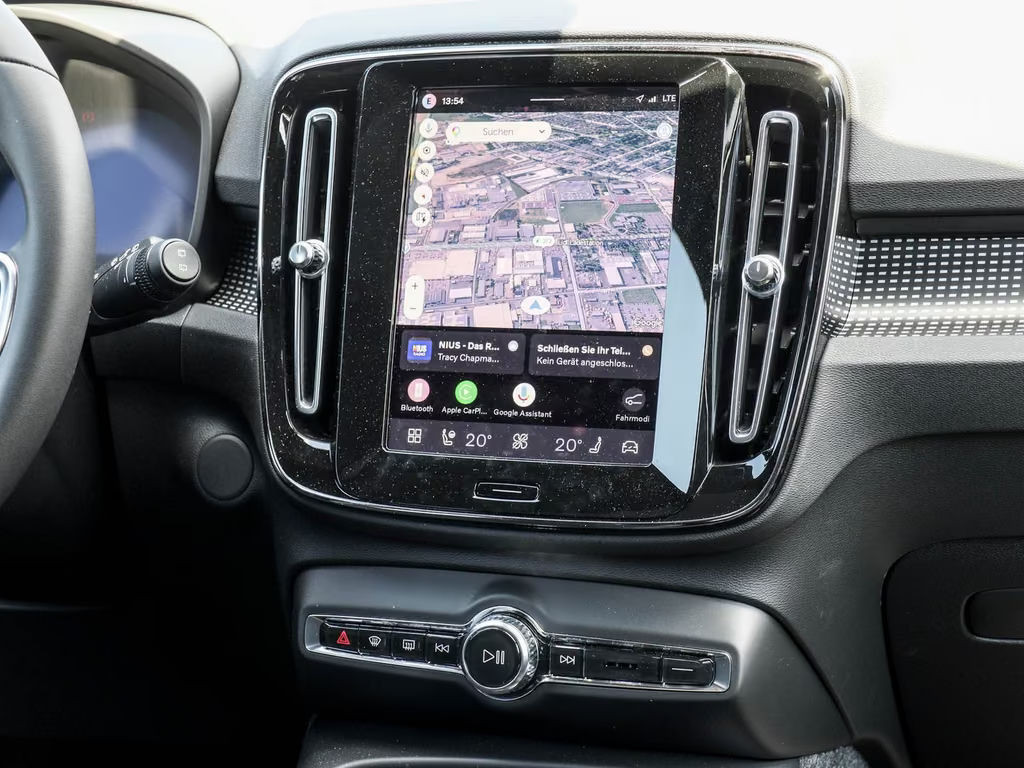 Volvo EX40