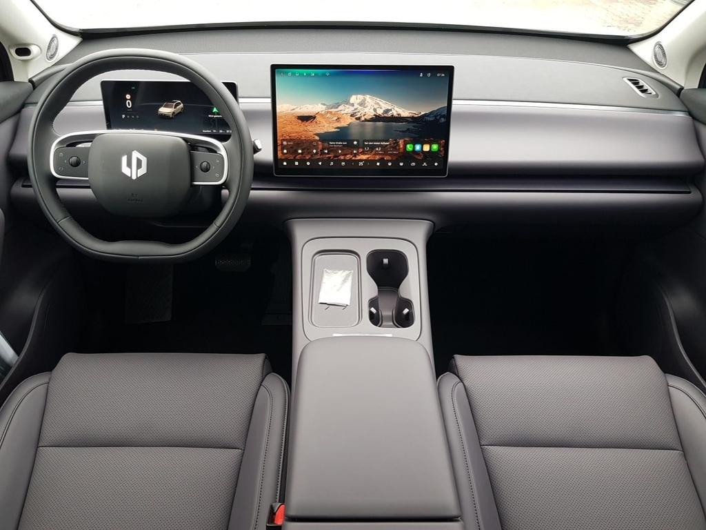 Leapmotor C10