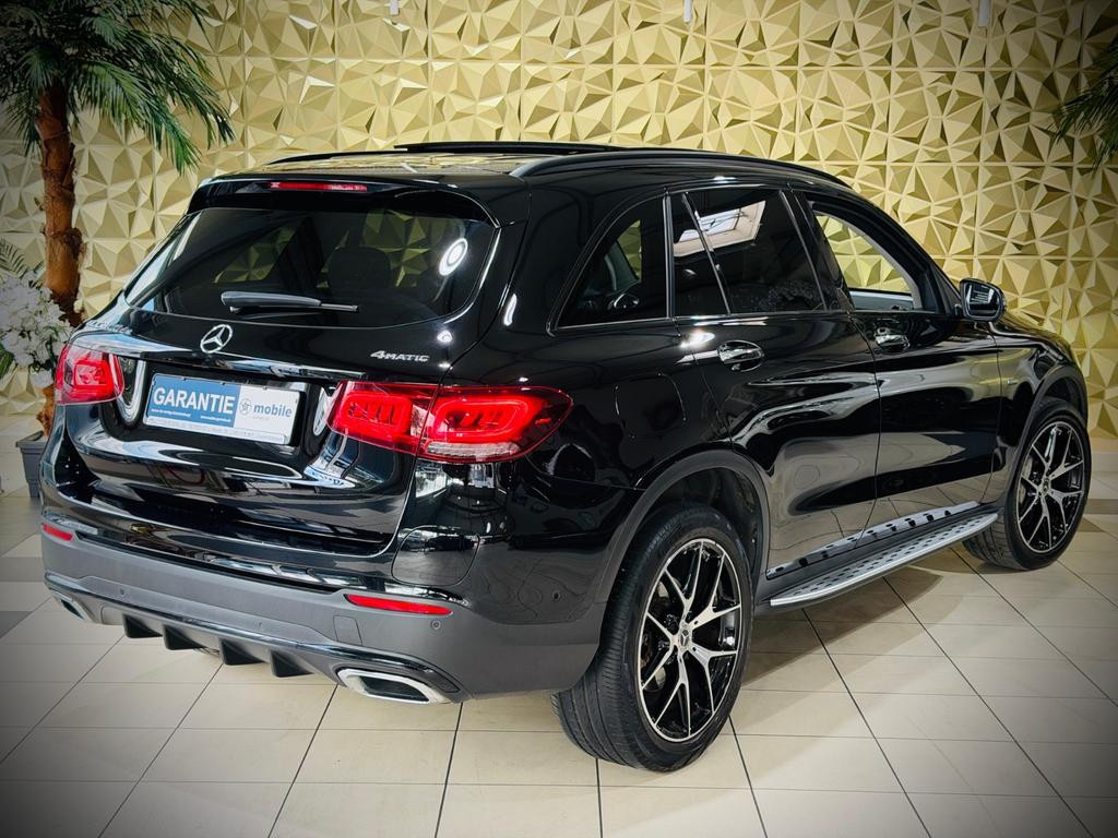 Mercedes-Benz GLC-Klasse GLC 300 4MATIC AMG Line