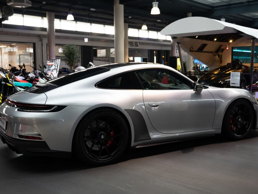 Porsche 911 GT3 992