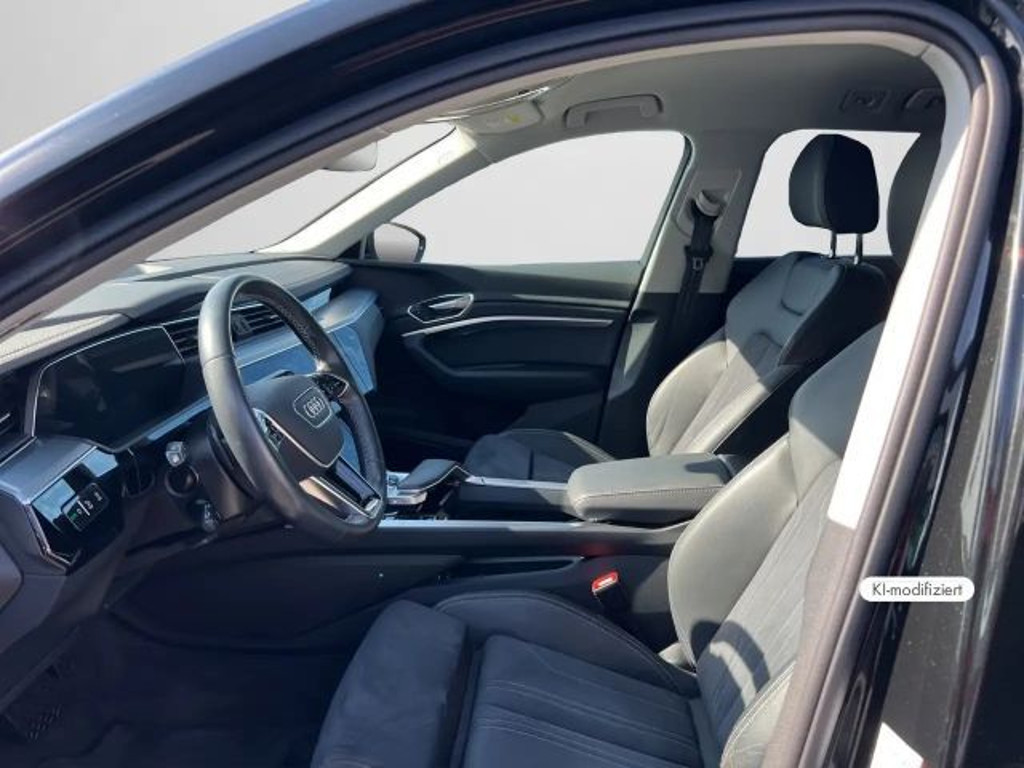 Audi Q8 e-tron