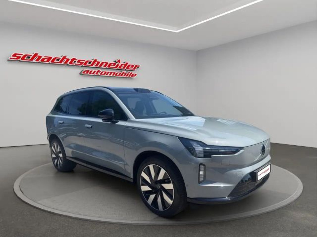 Volvo EX90
