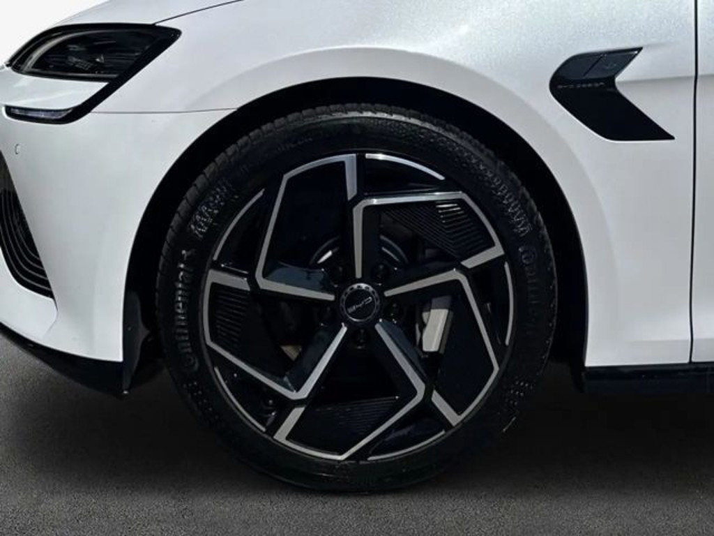 BYD Seal