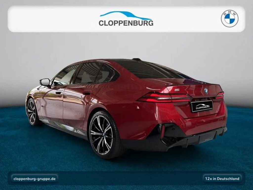 BMW i5