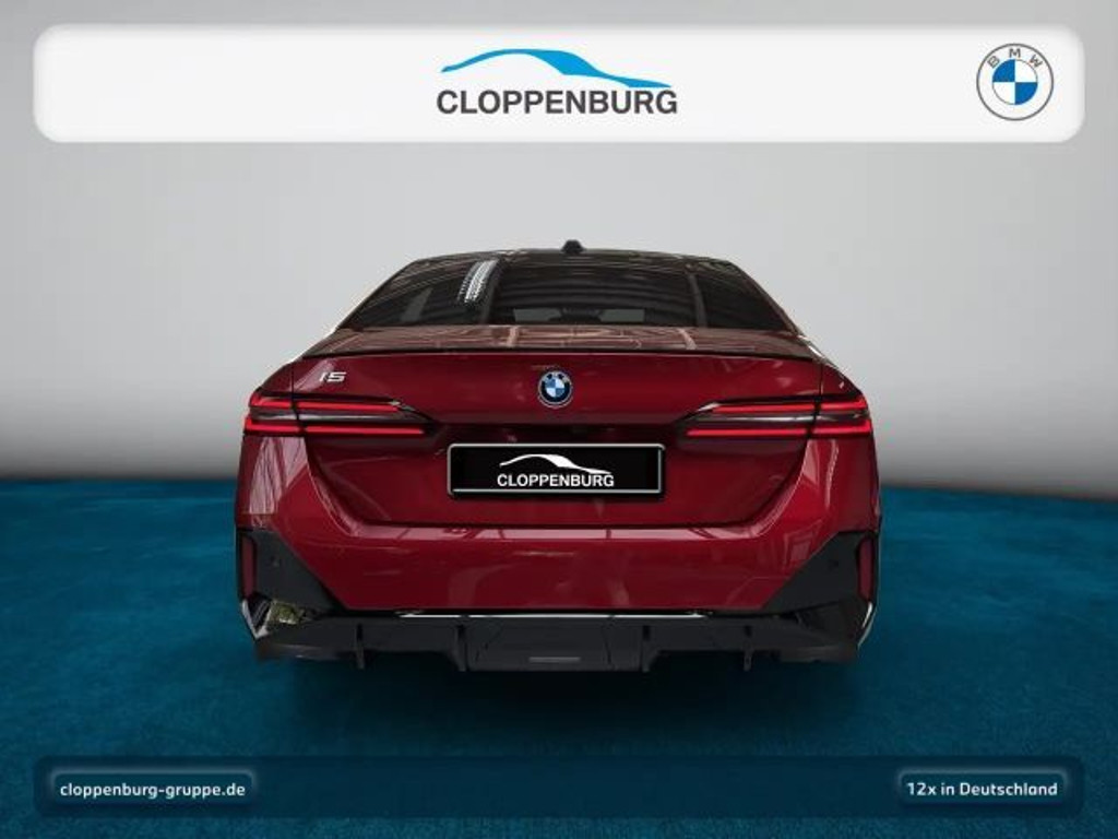 BMW i5