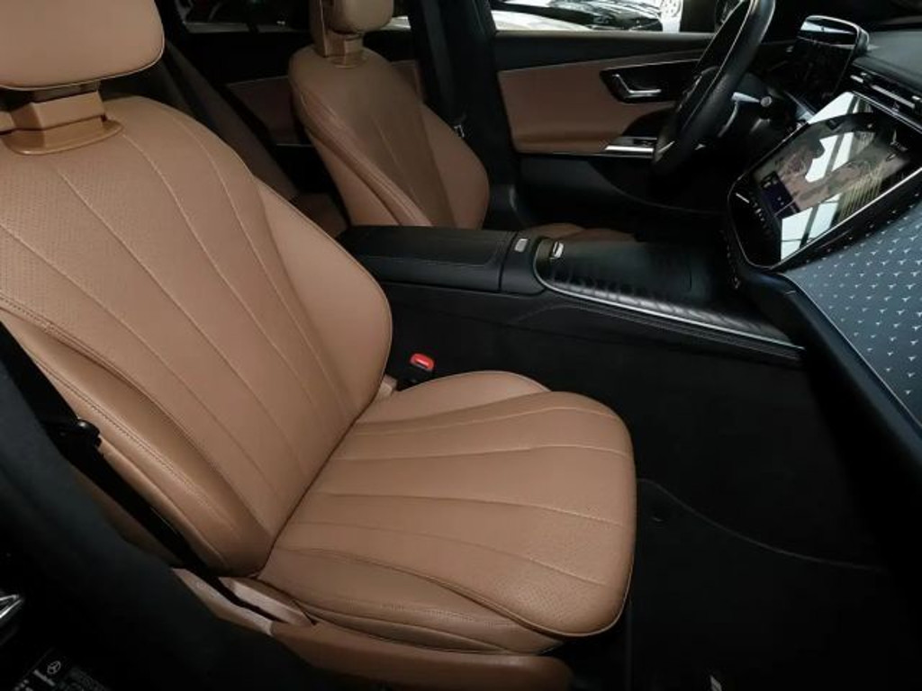 Mercedes-Benz E-Klasse E 200 AMG Line Estate