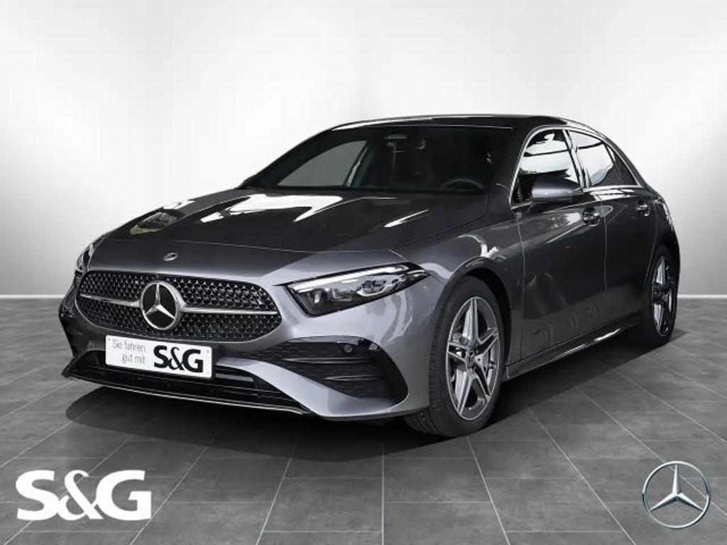 Mercedes-Benz A-Klasse A 220 4MATIC AMG Line