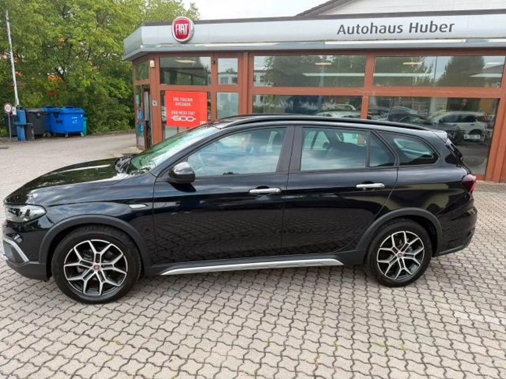 Fiat Tipo Station wagon Cross