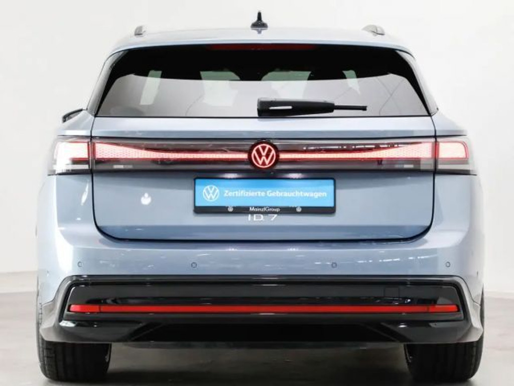 Volkswagen ID.7