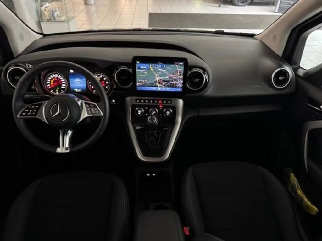 Mercedes-Benz T 180