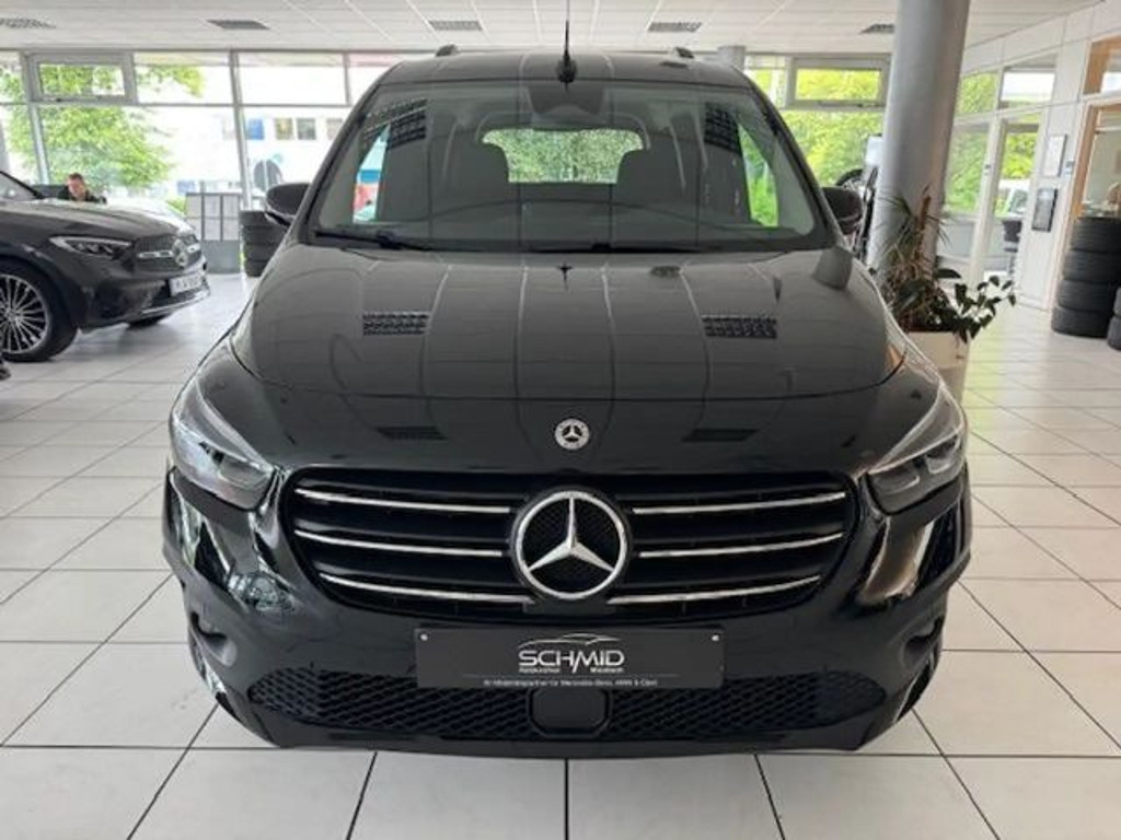 Mercedes-Benz T 180