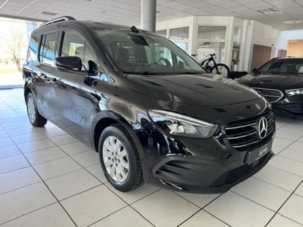 Mercedes-Benz T 180