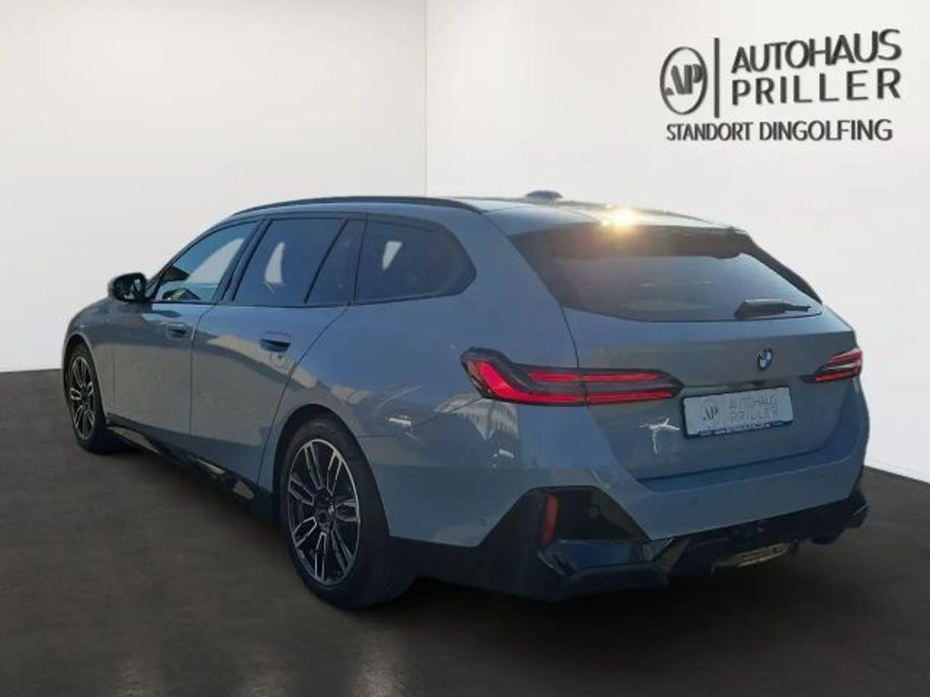 BMW 5 Serie 520 M-Sport xDrive Touring 520d
