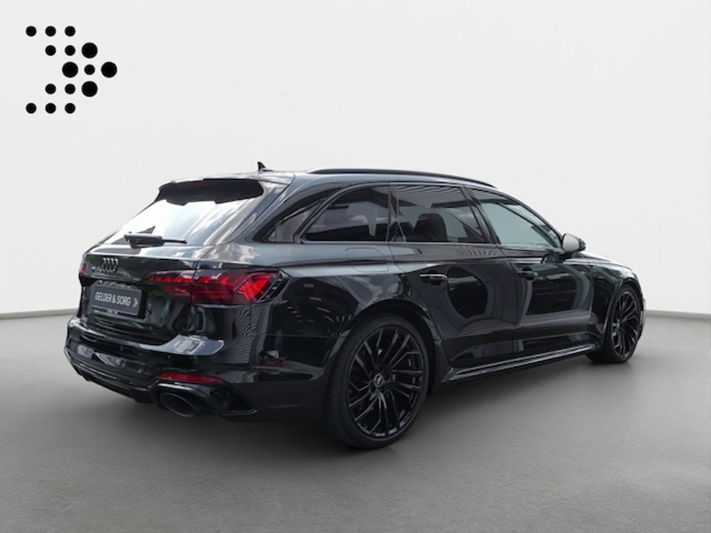 Audi RS4