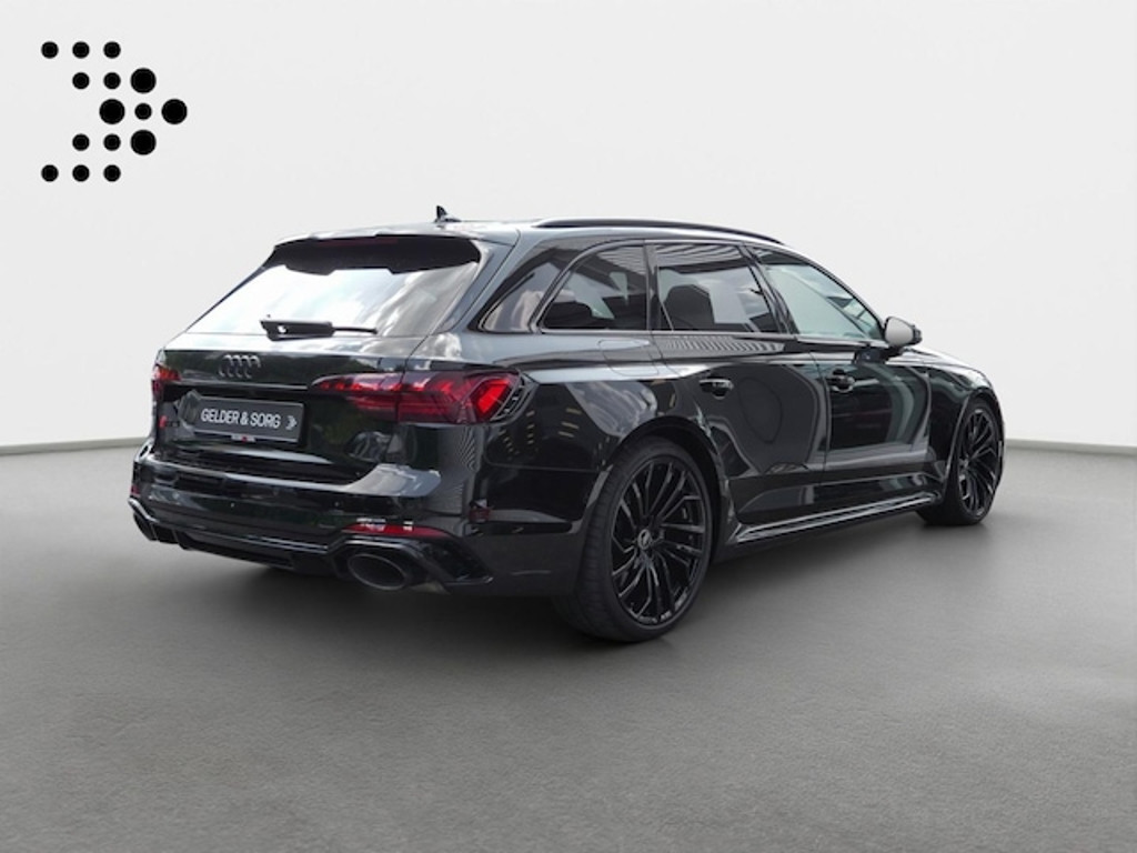 Audi RS4