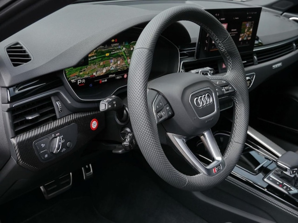 Audi RS4