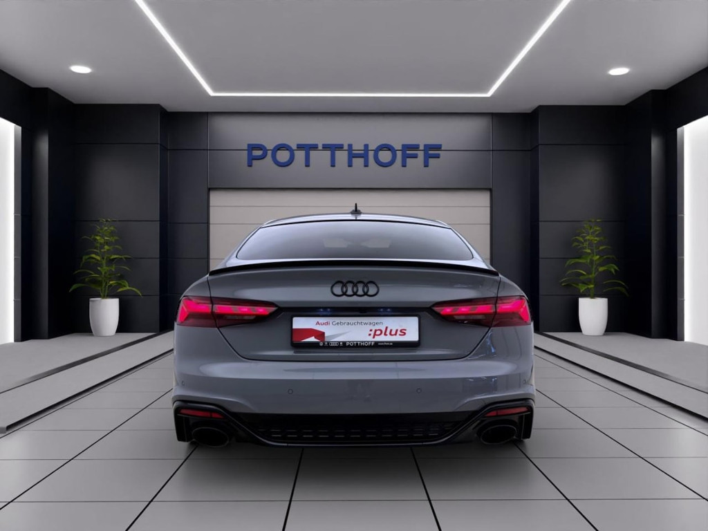 Audi RS5
