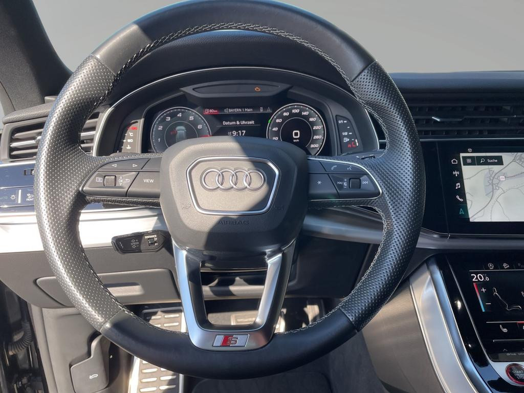 Audi SQ8