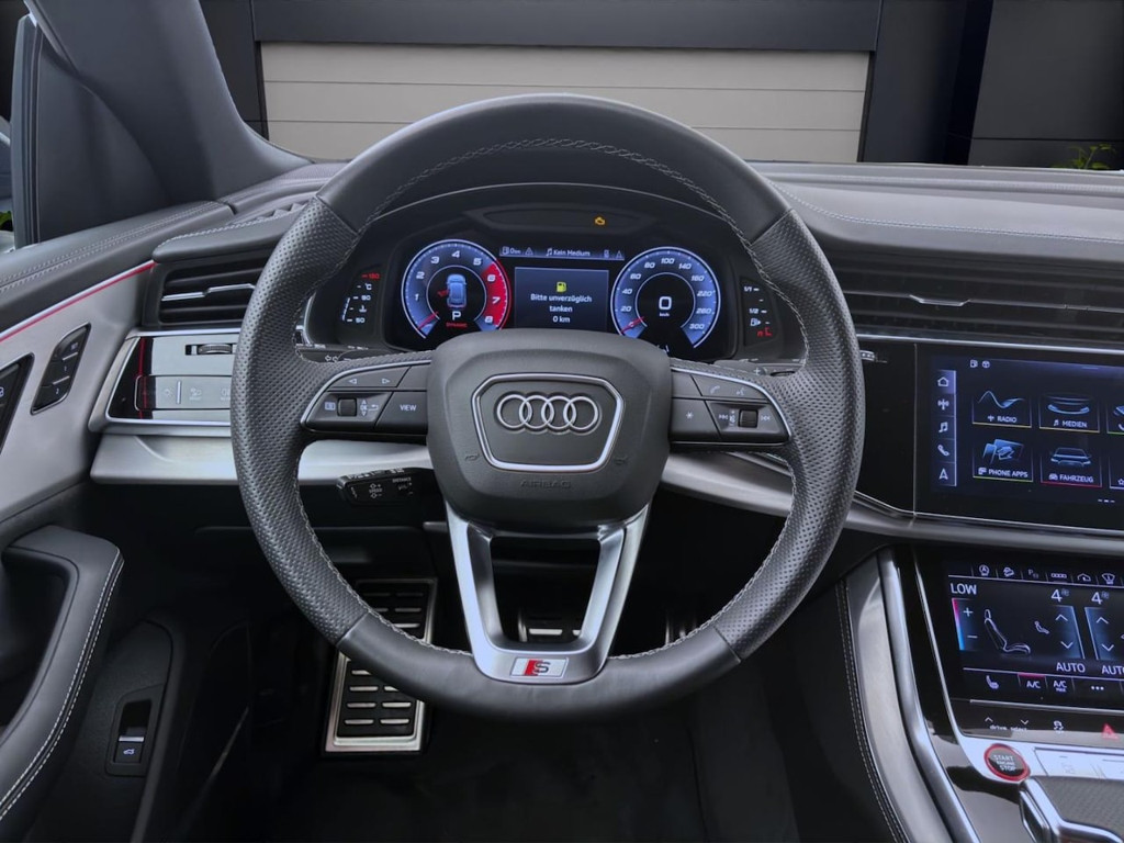 Audi SQ8