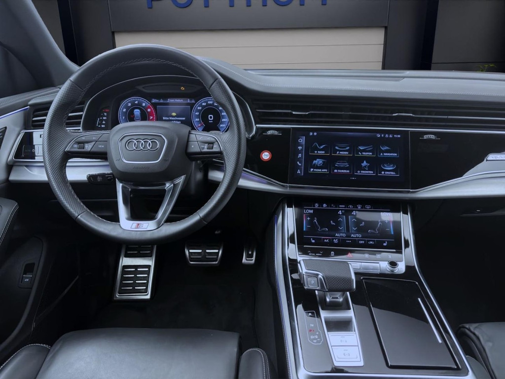 Audi SQ8