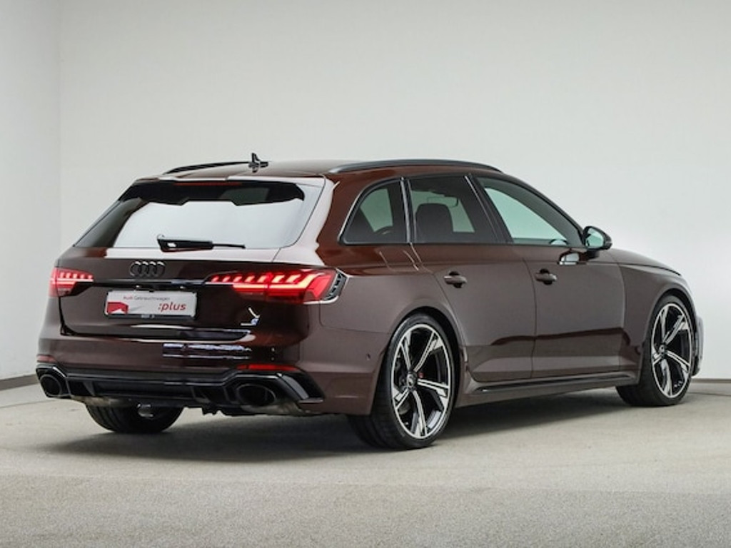 Audi RS4