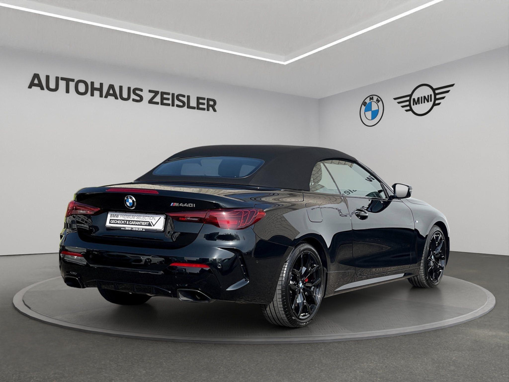 BMW M440
