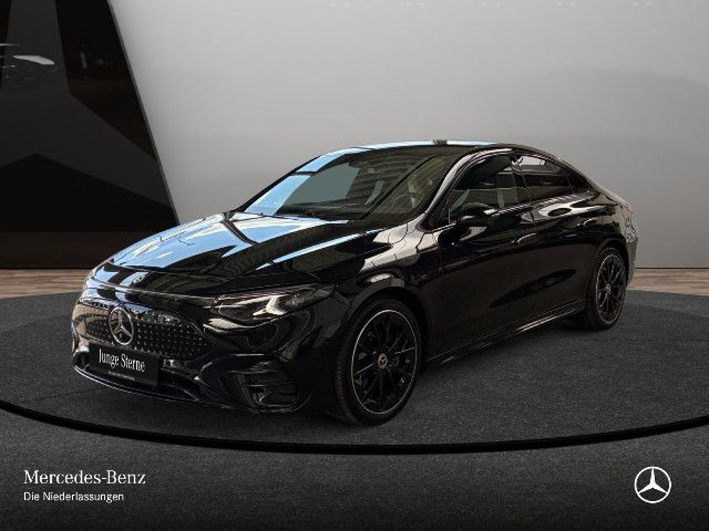 Mercedes-Benz CLA-Klasse CLA 250 AMG Line Sedan