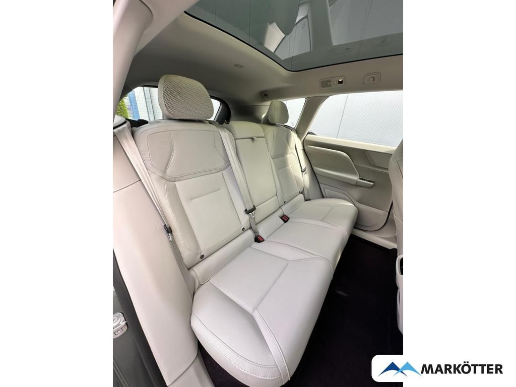 Volvo EX60