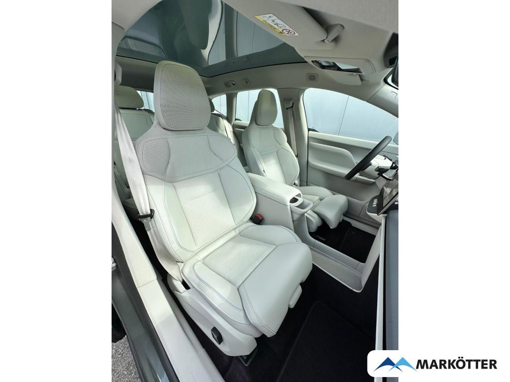 Volvo EX60