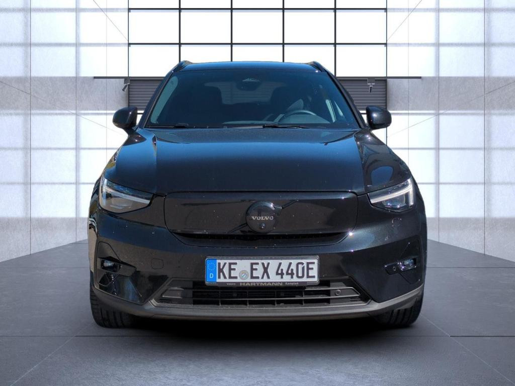 Volvo EX40