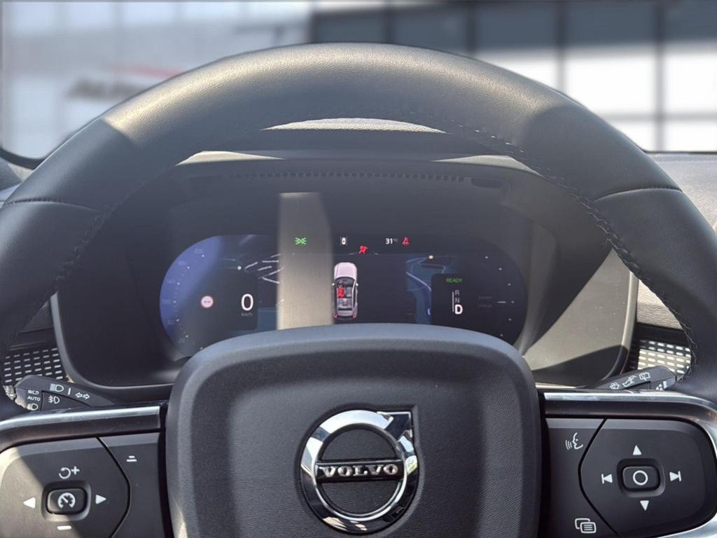 Volvo EX40