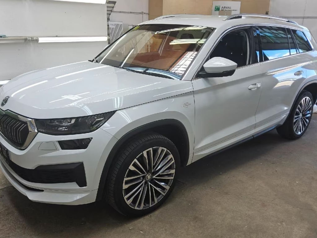 Skoda Kodiaq L&K 7-Sitzer | Navi | 360° | AHK | LED