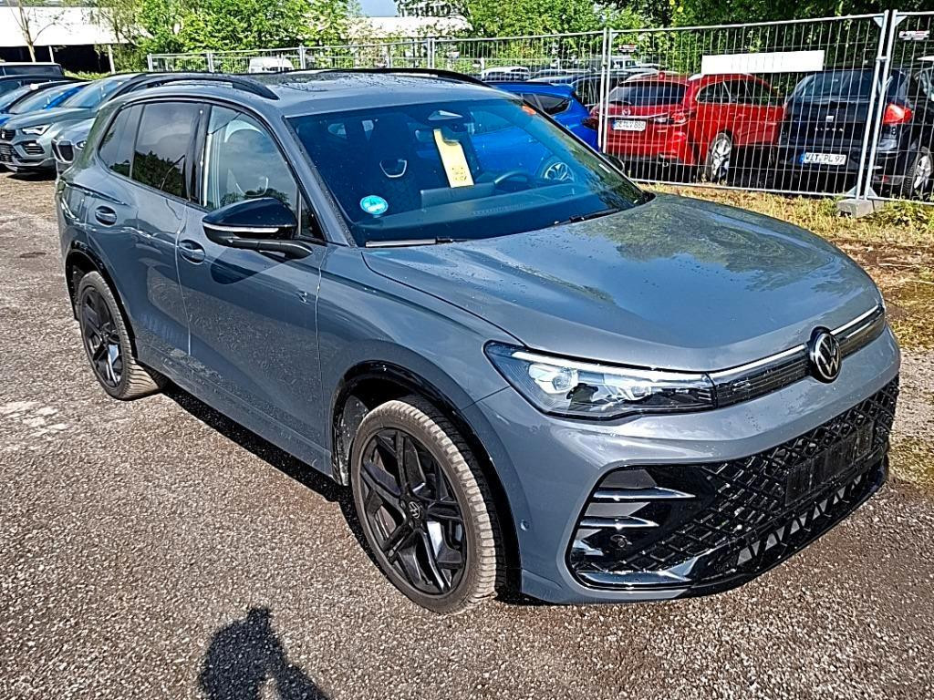 Volkswagen Tiguan R-Line IQ.Drive