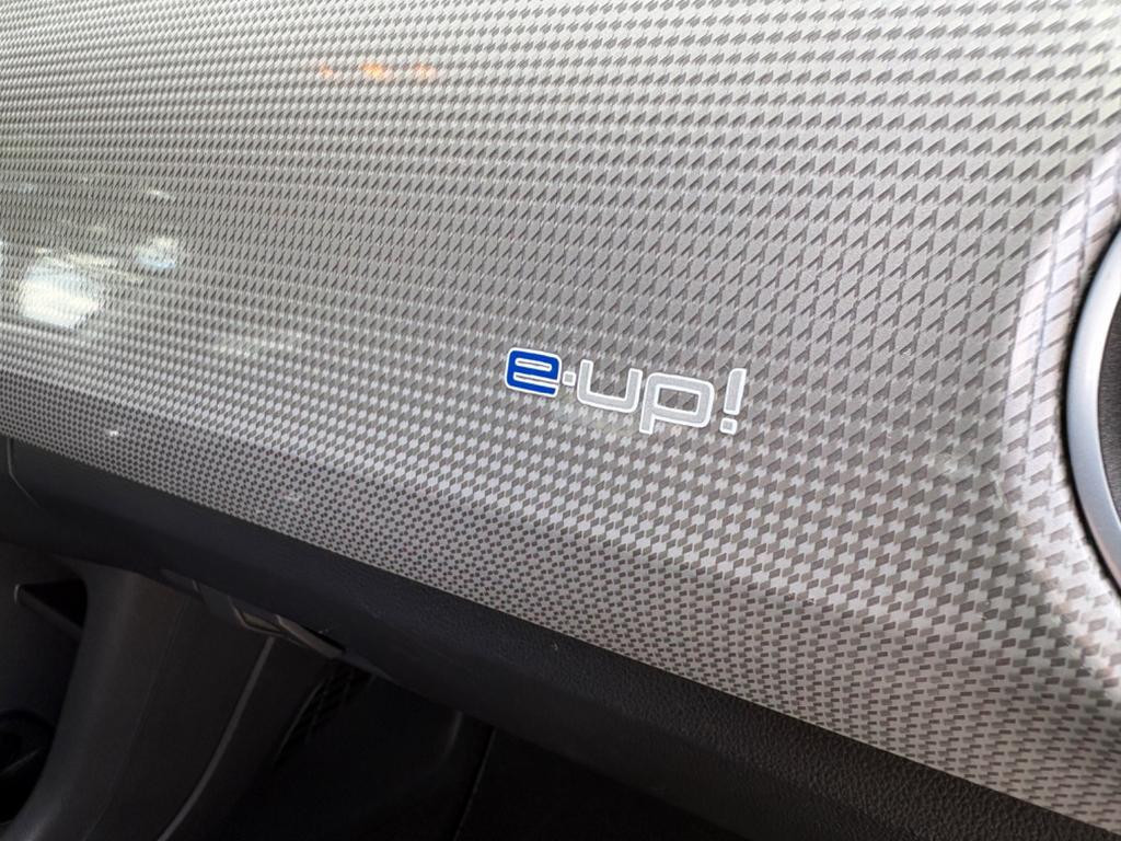 Volkswagen e-up!