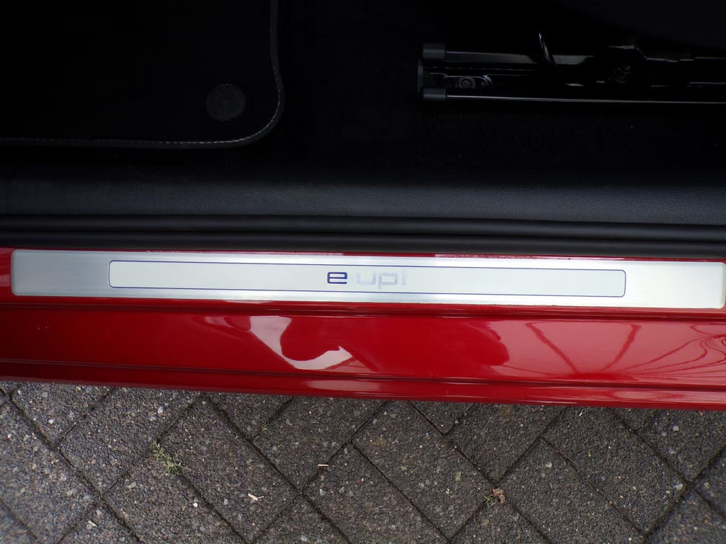 Volkswagen e-up!