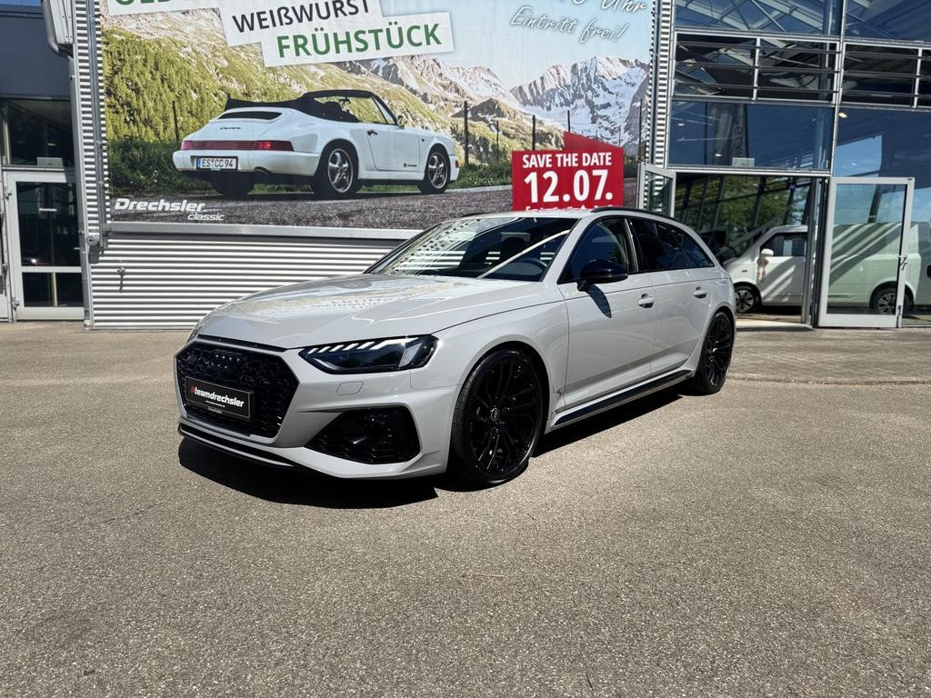 Audi RS4
