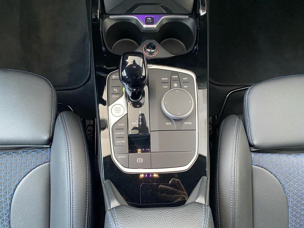 BMW M235