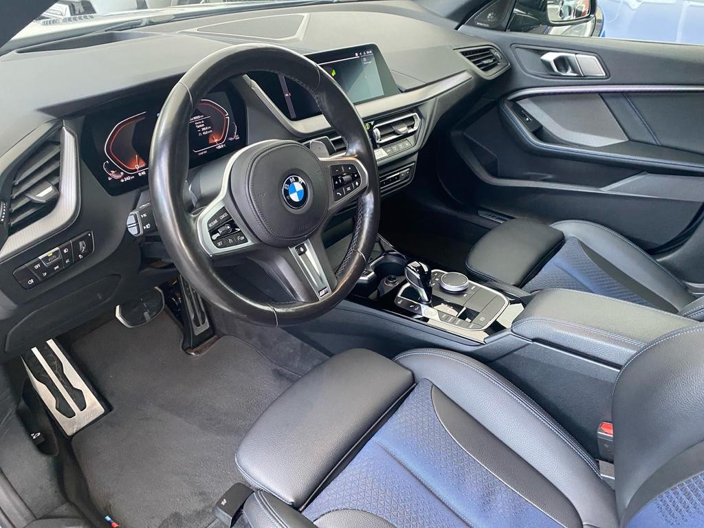 BMW M235