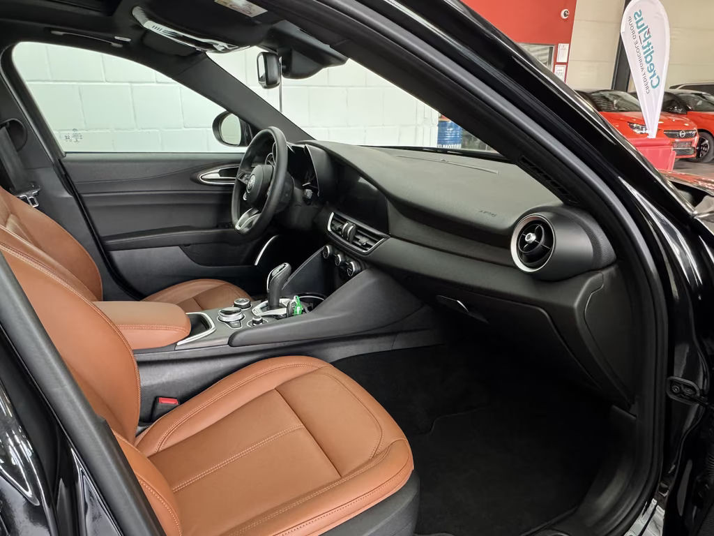 Alfa Romeo Giulia