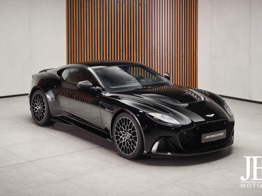 Aston Martin DBS V12