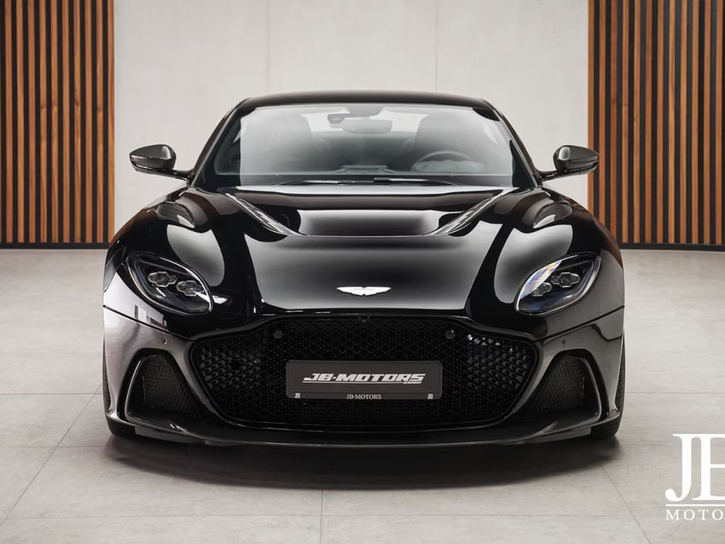 Aston Martin DBS