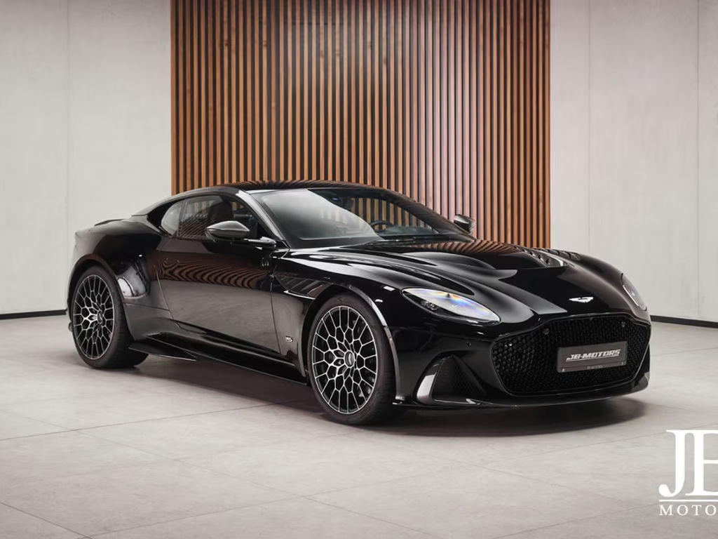 Aston Martin DBS